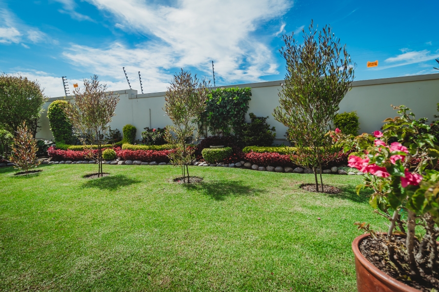 3 Bedroom Property for Sale in Kraaibosch Country Estate Western Cape